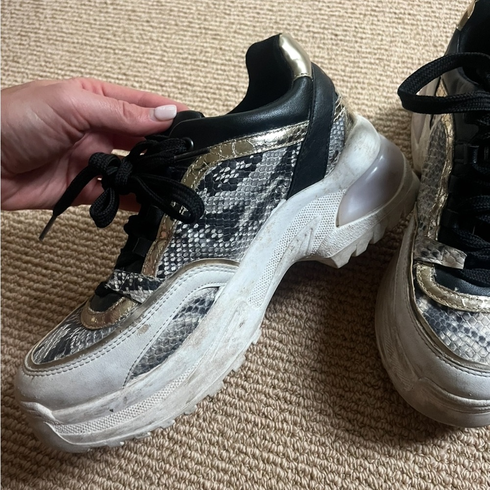 Kurt Geiger Women's Sneakers in Black and Gold